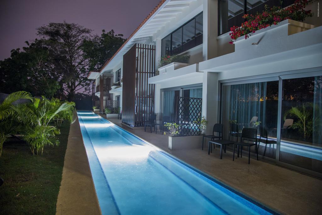 Coronado Luxury Club & Suites ปลายา โกโรนาโด ภายนอก รูปภาพ